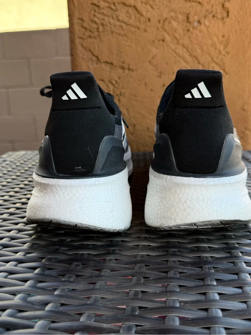 Adidas Ultraboost 5X Men’s 11.5 Black White Carbon Running Shoes IH3110